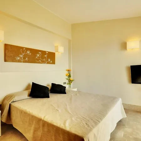 Resort Complejo Sun Bay 3*
